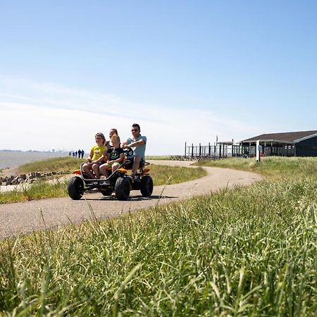 Luxe 5-Persoons Chalet Op Familiecamping Baarland Εξωτερικό φωτογραφία